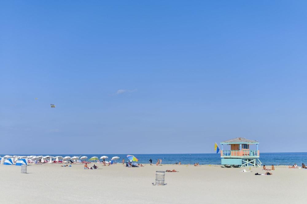 Hilton Vacation Club Crescent On South Beach Miami Маями Бийч Екстериор снимка