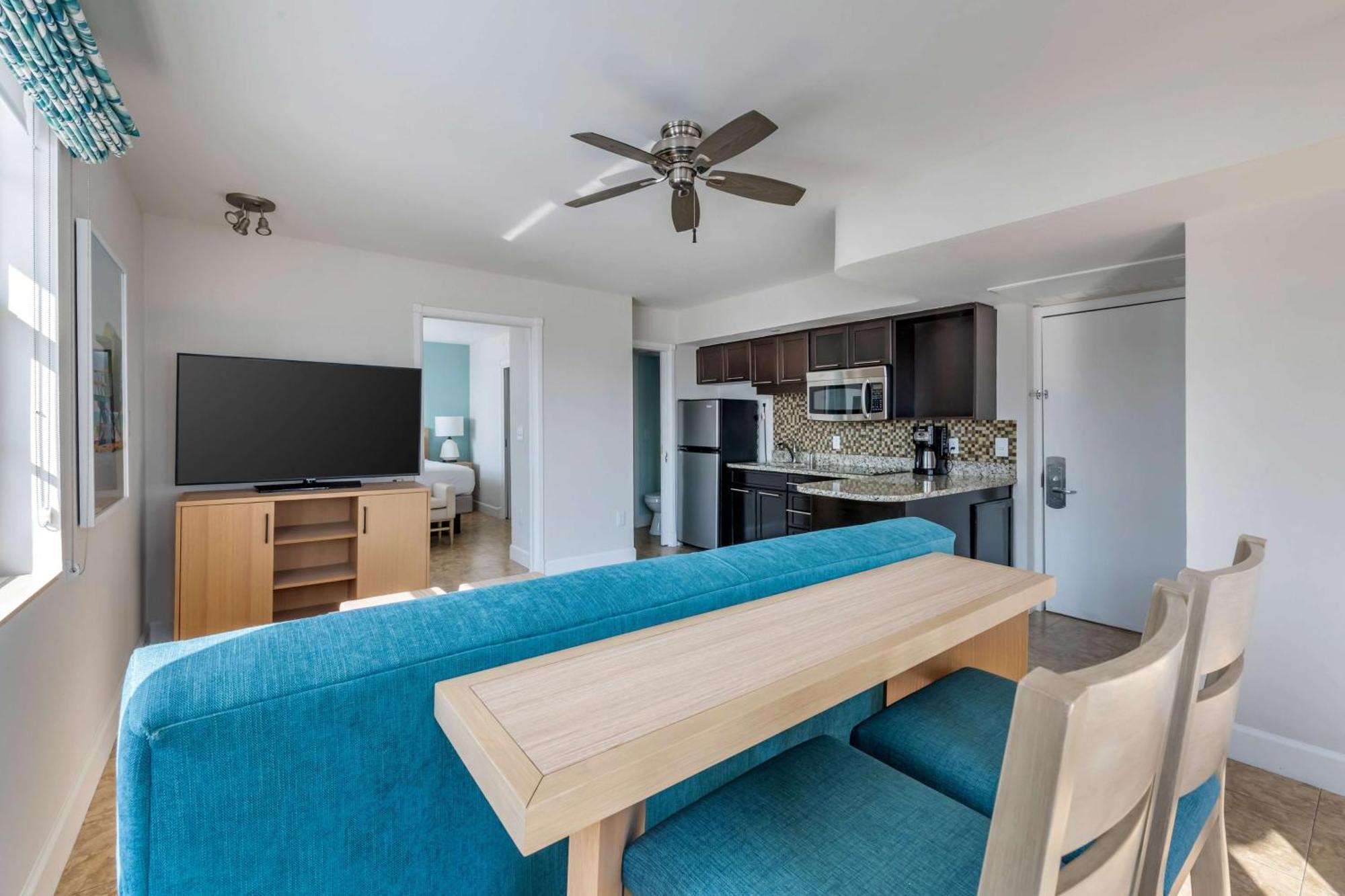 Hilton Vacation Club Crescent On South Beach Miami Маями Бийч Екстериор снимка