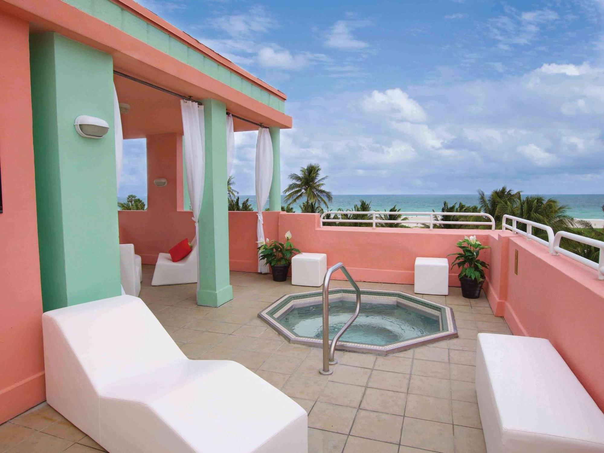 Hilton Vacation Club Crescent On South Beach Miami Маями Бийч Екстериор снимка