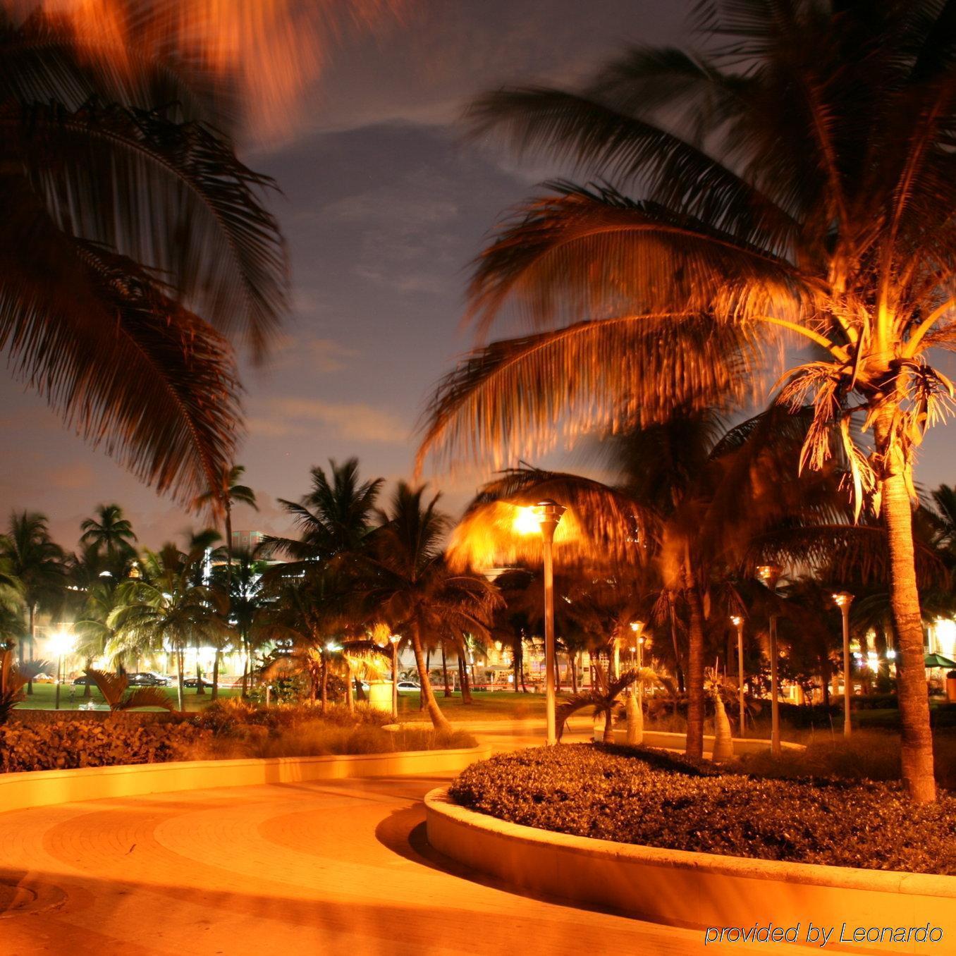 Hilton Vacation Club Crescent On South Beach Miami Маями Бийч Интериор снимка