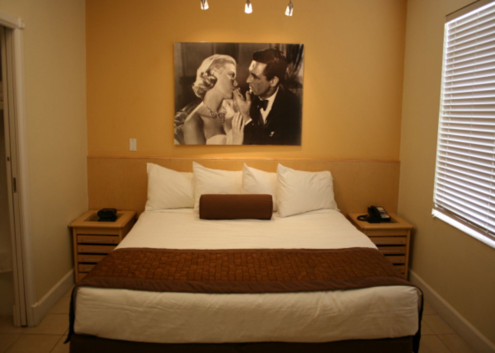 Hilton Vacation Club Crescent On South Beach Miami Маями Бийч Екстериор снимка
